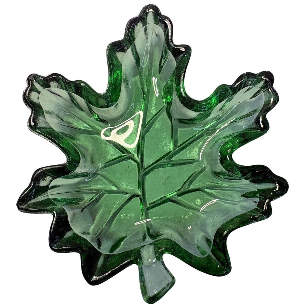 Depression Glass Maple Leaf Candy Dish‎ Trinket Bowl Emerald Green Vintage